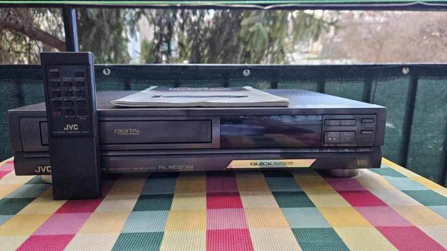 JVC HR -D 545 EE