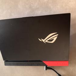 Лаптоп Asus ROG 15 инча