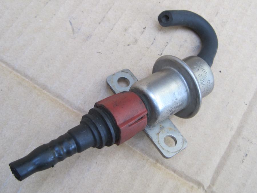 Регулатор на налягане на горивото OEM 98mf-9c968-bb Bosch 0280160599