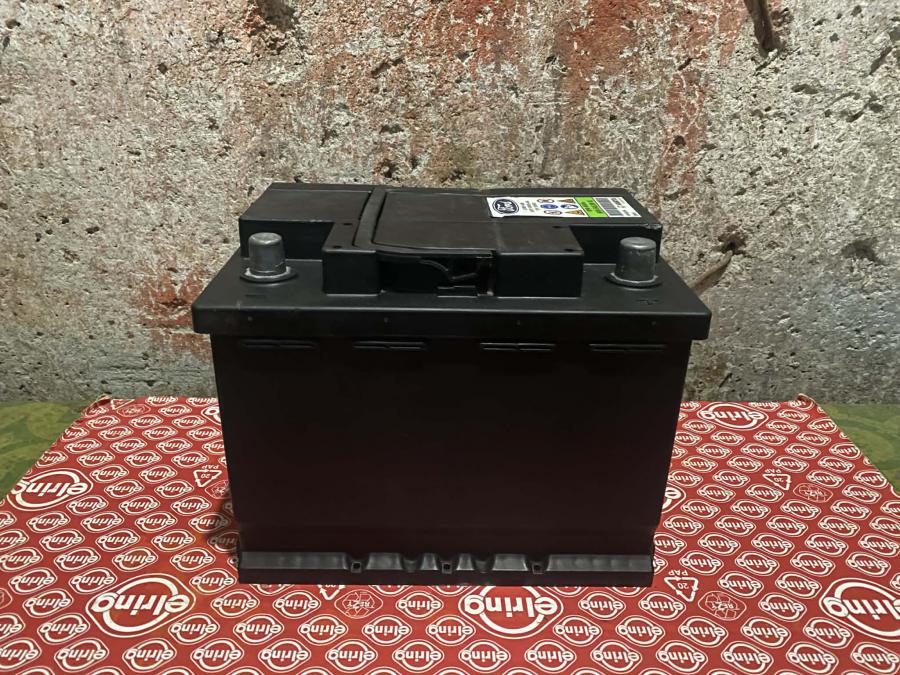 Акумулатор EFB Варта Varta 60 ам ч 600 а оригинален на Форд Ford