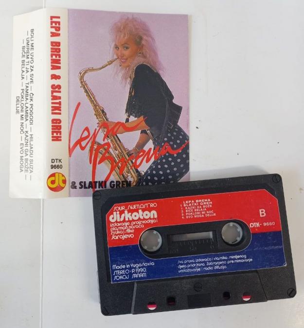 Lepa Brena 1990 година