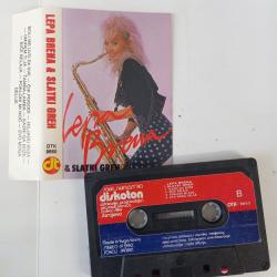 Lepa Brena 1990 година