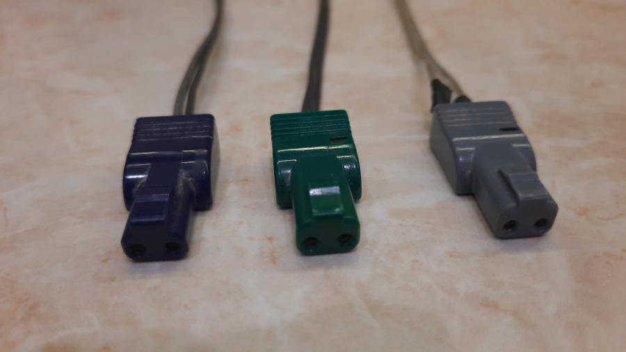 букси конектори Sony с кабел-за тонколони