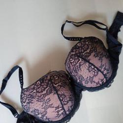 Сутиен 85С Бельо