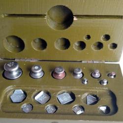 Тежести за везни комплект