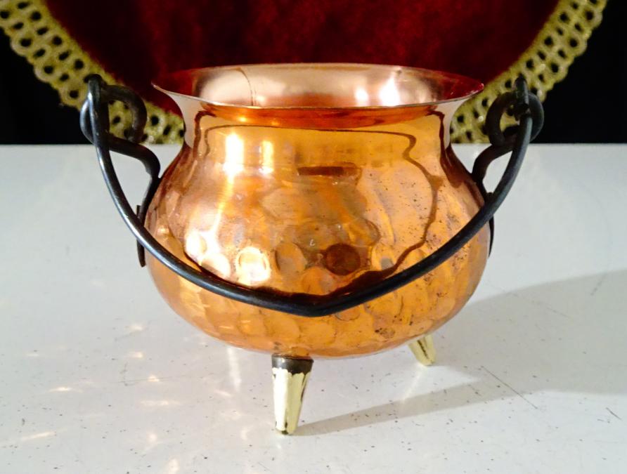 Медно менче 100 мл., ръчно ковано