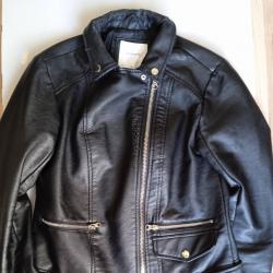 Яке от изкуствена кожа размер М