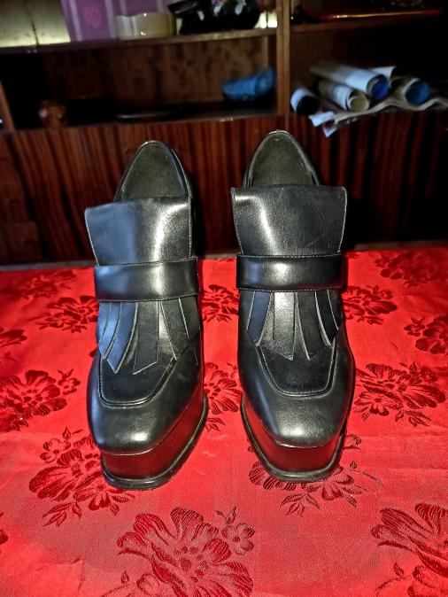 Обувки на ток на Zara 39