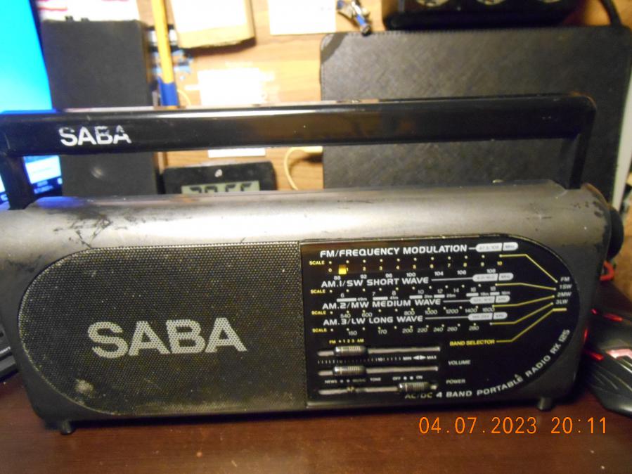 Saba Rx125 - Portable 4 band radio vintage 1992