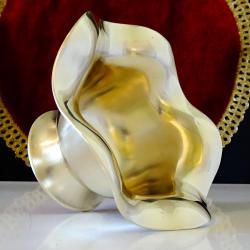 Бронзова бонбониера на пиедестал, купа за сервиране.