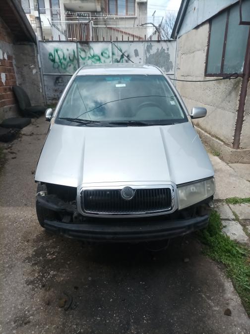 Skoda Fabia, 2000г., 194000 км, 680 лв.