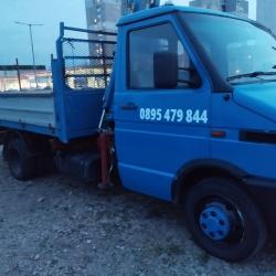 Услуги с тристранен самосвал и кран.