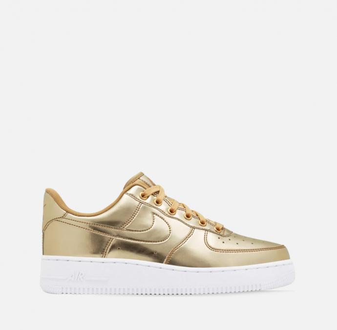 Намаление Дамски маратонки Nike Air Force 1 Low Metallic Gold CQ6