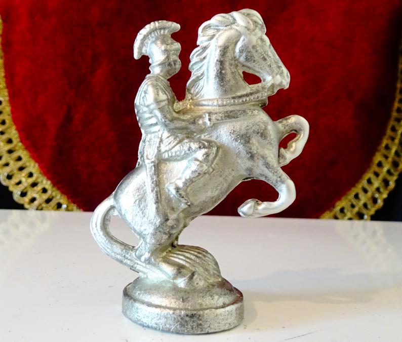 Фигура от калай Римски воин конник, ездач, 155 гр.