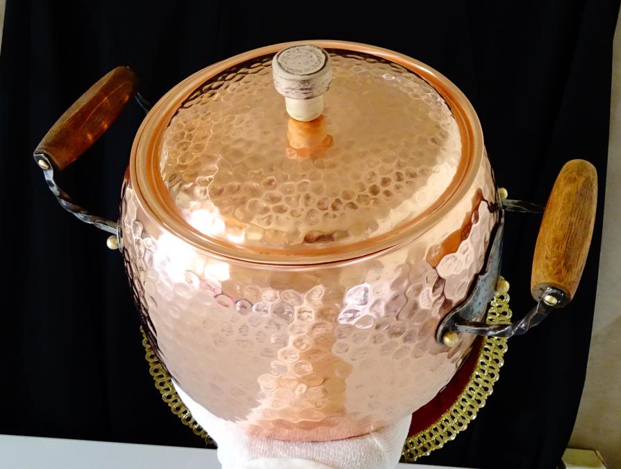 Кована медна тенджера с капак, чиста червeна мед 5 литра, 1.1 кг.