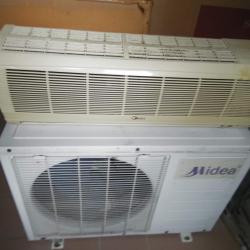 Инверторен климатик Midea