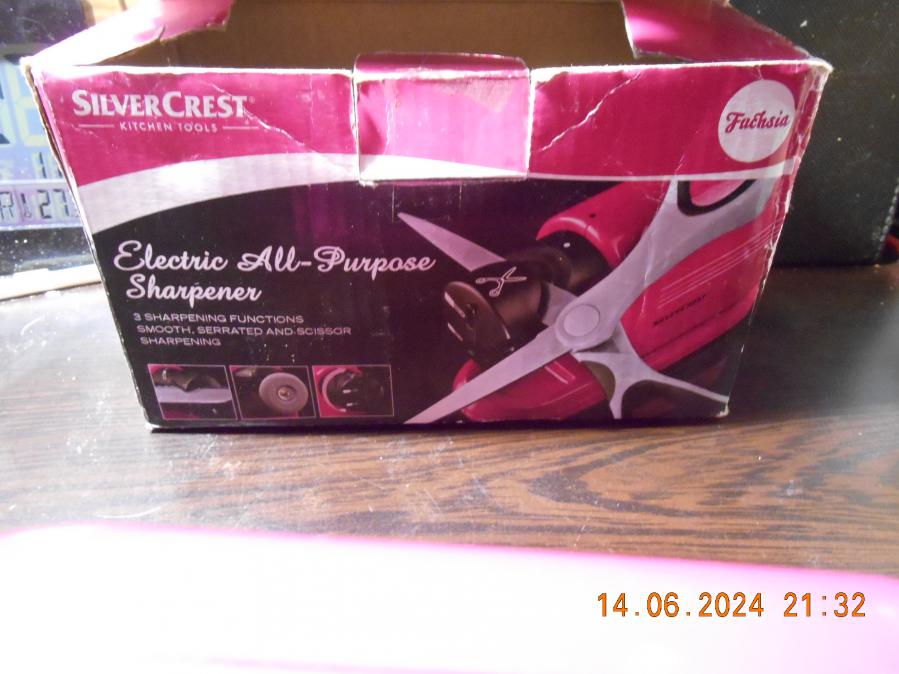 Silvercrest Electric Knife and Scissor Sharpener