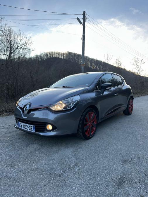 Renault Clio, 2013г., 199000 км, 12900 лв.