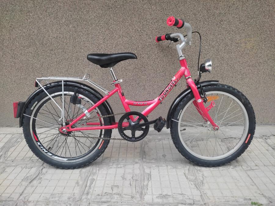 Продавам колела внос от Германия Употребяван детски велосипед Wichita