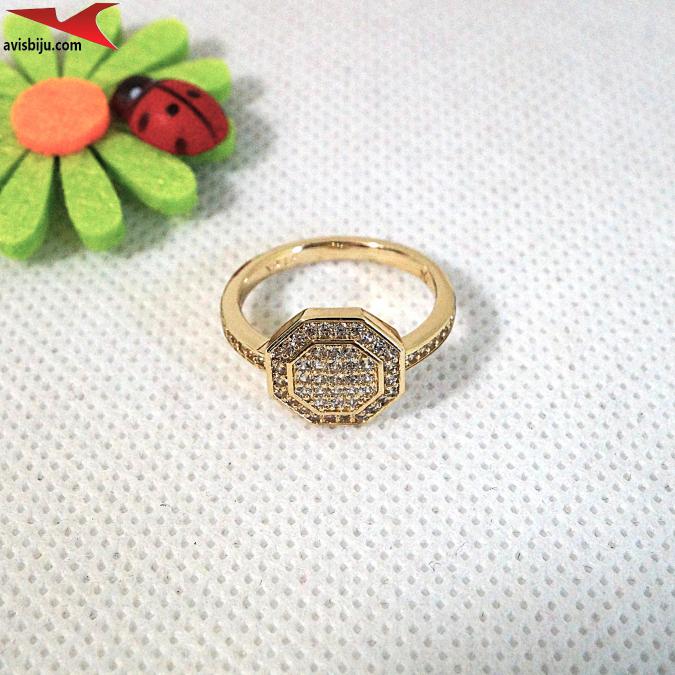 Пръстен с 14К златно покритие и с цирконий