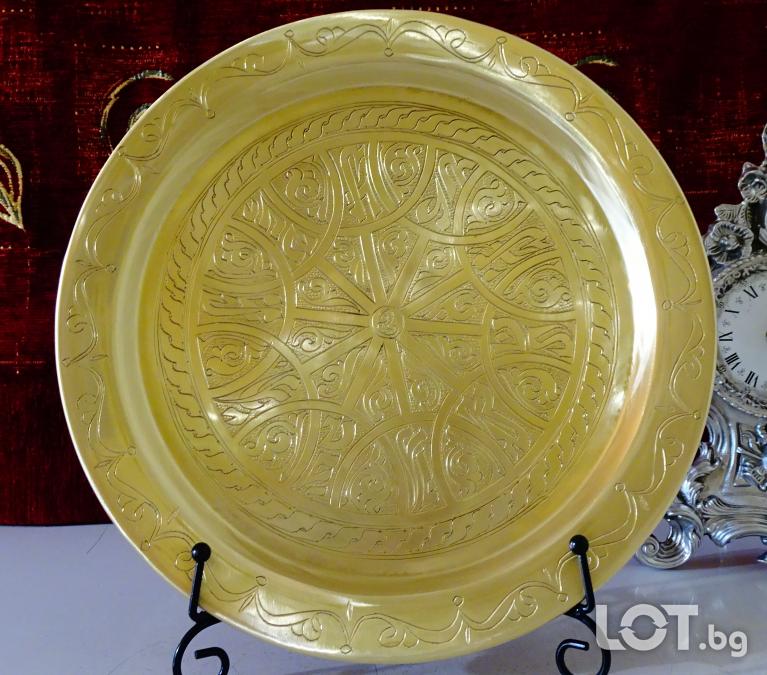 Бронзов поднос, плато, орнаменти, 29 см., 600 гр.