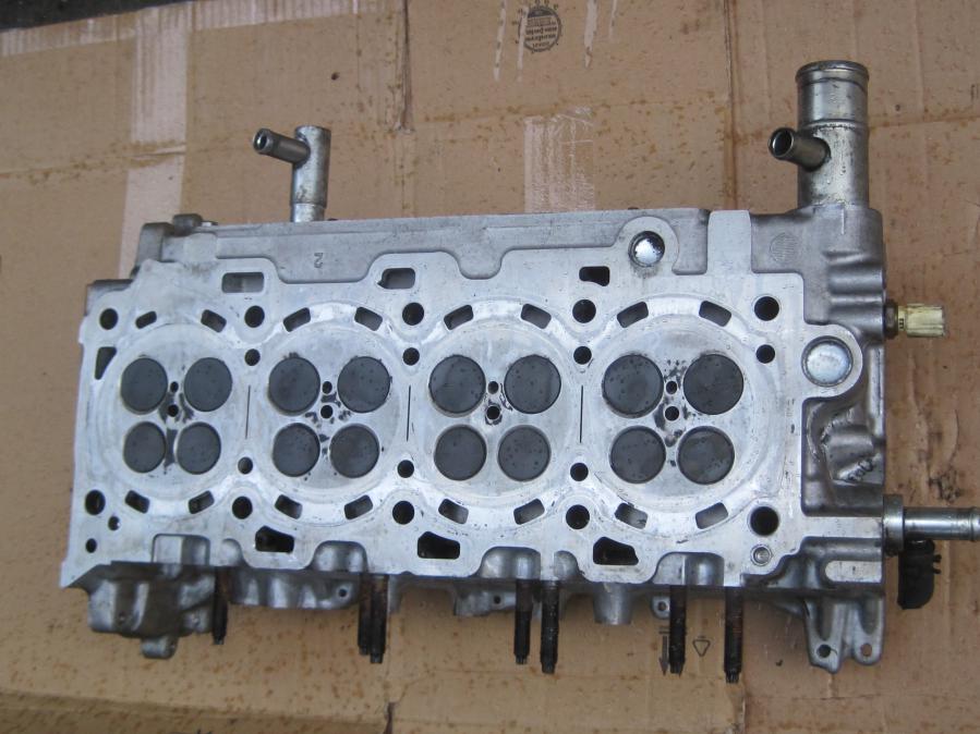 Глава за Toyota Rav4 III 2005 - 2013 2.2 D-4d 4wd, 136 150к. с, Rav4 A..