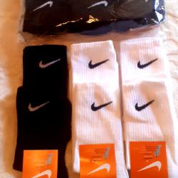памучни чорапи на Nike