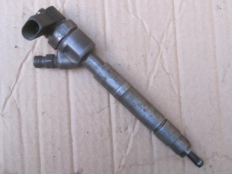 Дюза за Мерцедес Bosch  0445110177  A6480700287, Mercedes C class W