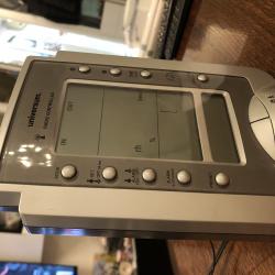 Радиочасовник Universum Ur1016