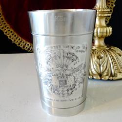 Калаена чаша 450 мл., рицар, замък, знамена.