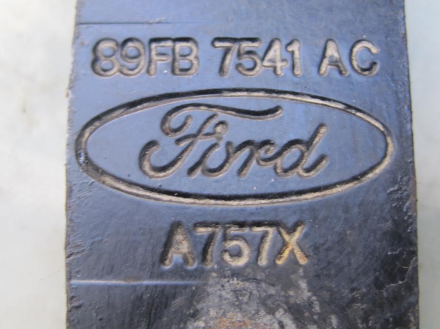 Вилка съединител 89fb7541ac за Форд Ескорт Ford Eskor