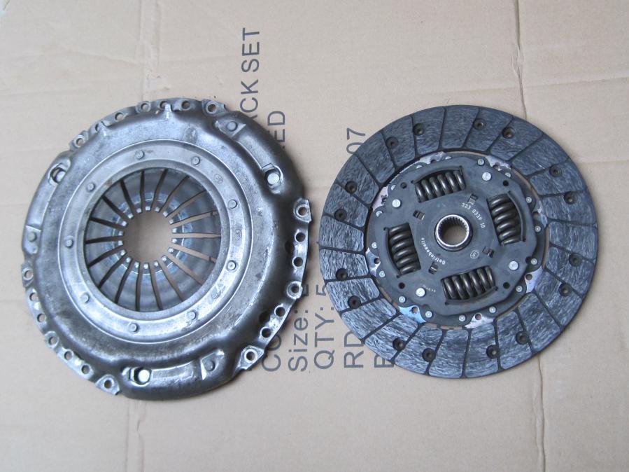 Съединител LuK 323 0339 10 за VW Golf 4 Passat Audi A3 1,9 t