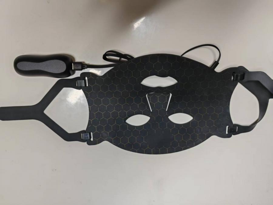 LED Маска за лице със 7 светлинни режима  Домашна фототерапия за по-ч