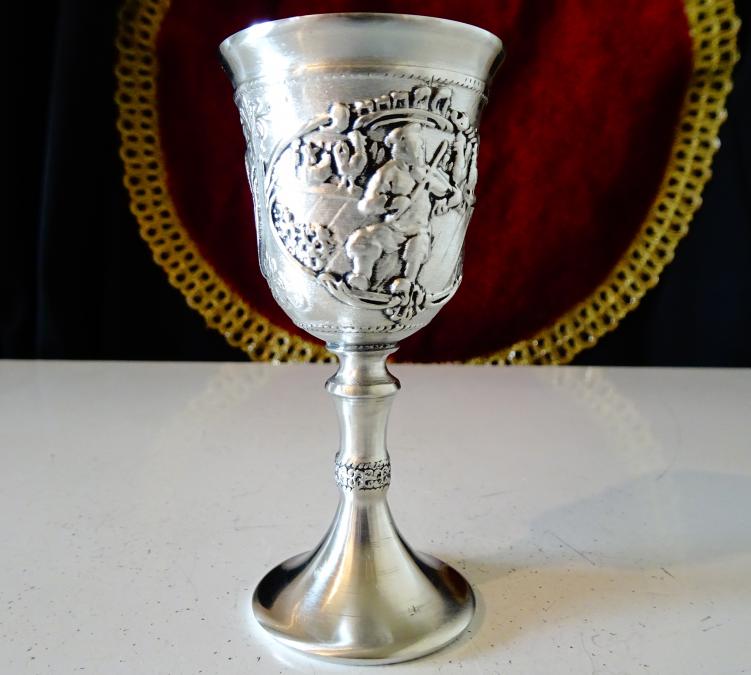 Калаена чаша с картина Цигулар на покрива, Anatevka.