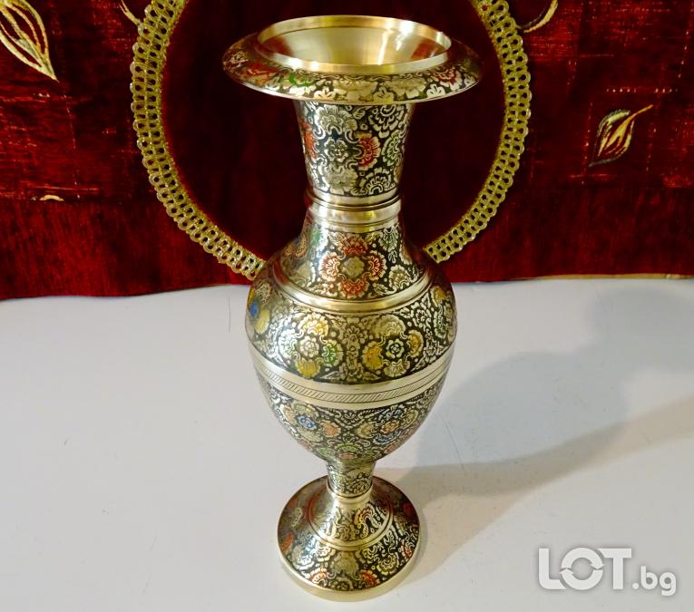 Бронзова ваза 32 см., цветен клетъчен емайл.