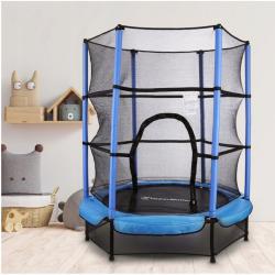 Мини батут с мрежа за безопасност  Компактен и забавен избор за деца