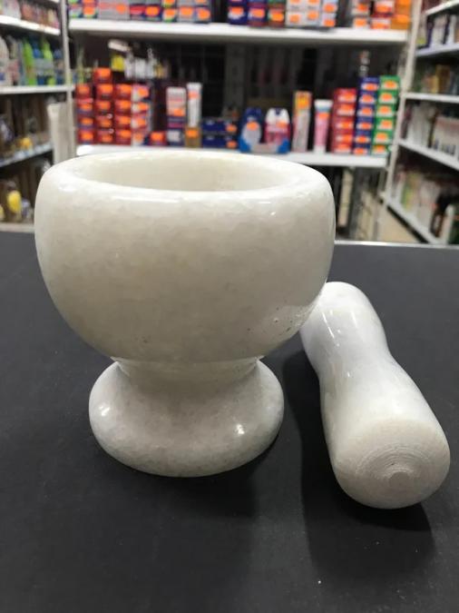 Голямо Мраморно хаванче и чукало за подправки, бял Бежов