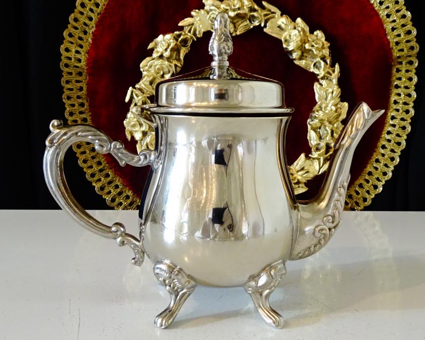 Викторианска посребрена кана за кафе, ракия.