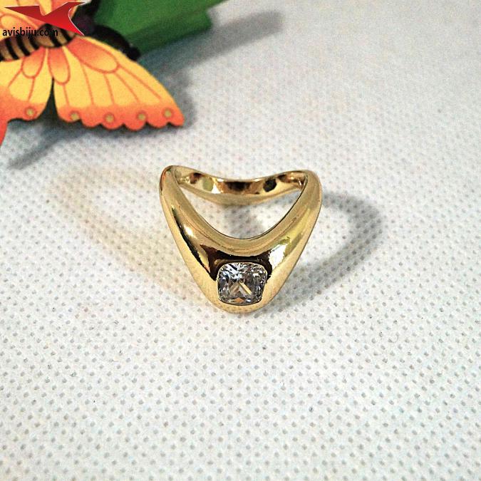 Пръстен с 14К златно покритие и с цирконий