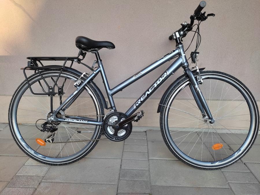 Продавам колела внос от Германия алуминиев градски велосипед Fs25 28 ц