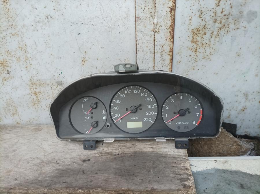 Километраж за Мазда 323 f 1.3 бензин. 98 год.