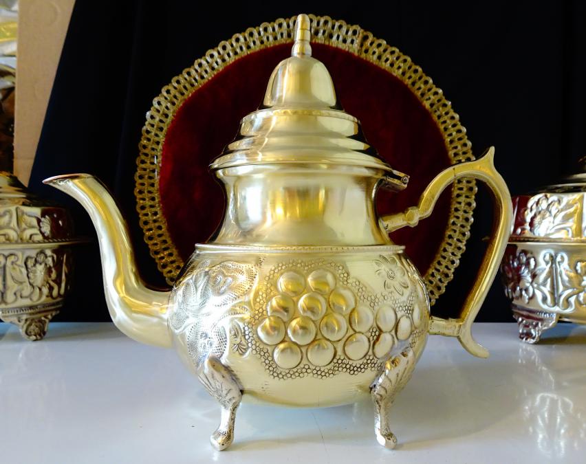 Марокански чайник, кана, месинг, маркиран.