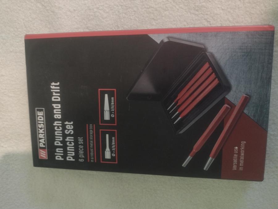 Комплект щифтови и дрейфови перфоратори Parkside - нов