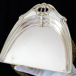 Посребрена лопатка за трохи Derby Silver Co.
