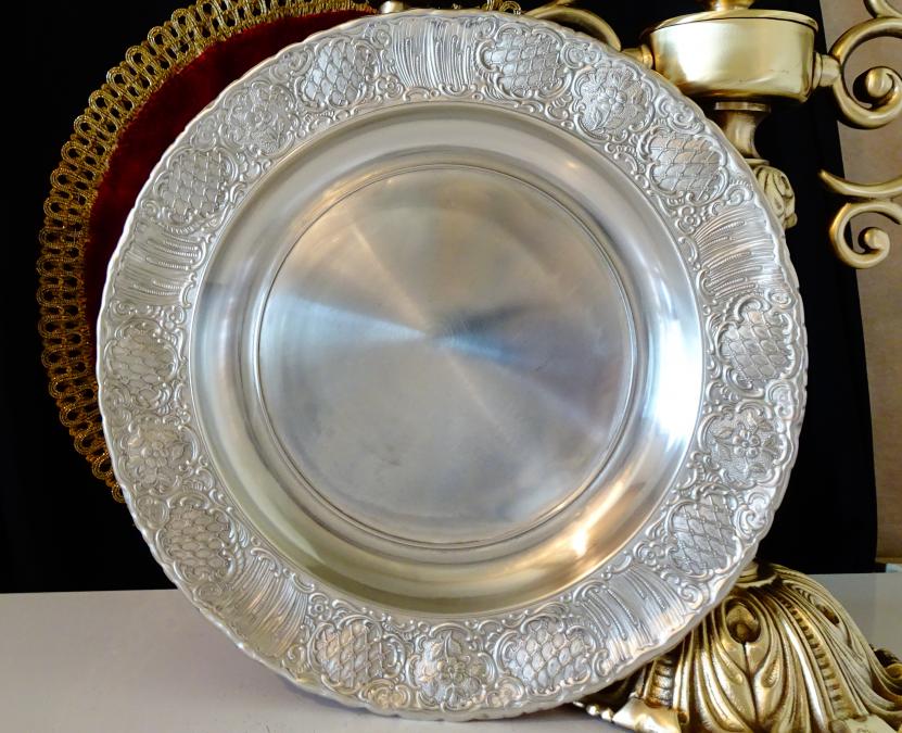 Калаена чиния за гравиране, снимка, калаена сватба, барок.