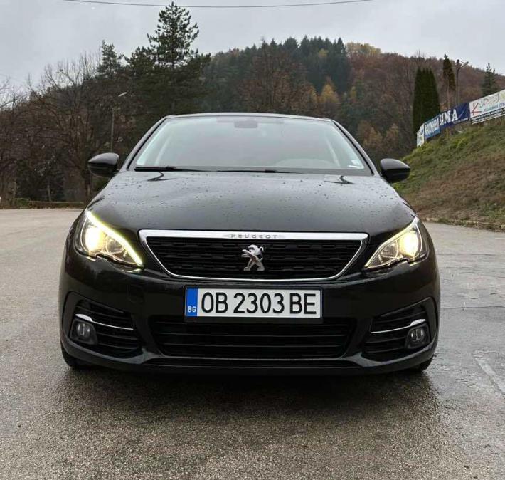 Peugeot 308, 2019г., 64000 км, 24900 лв.