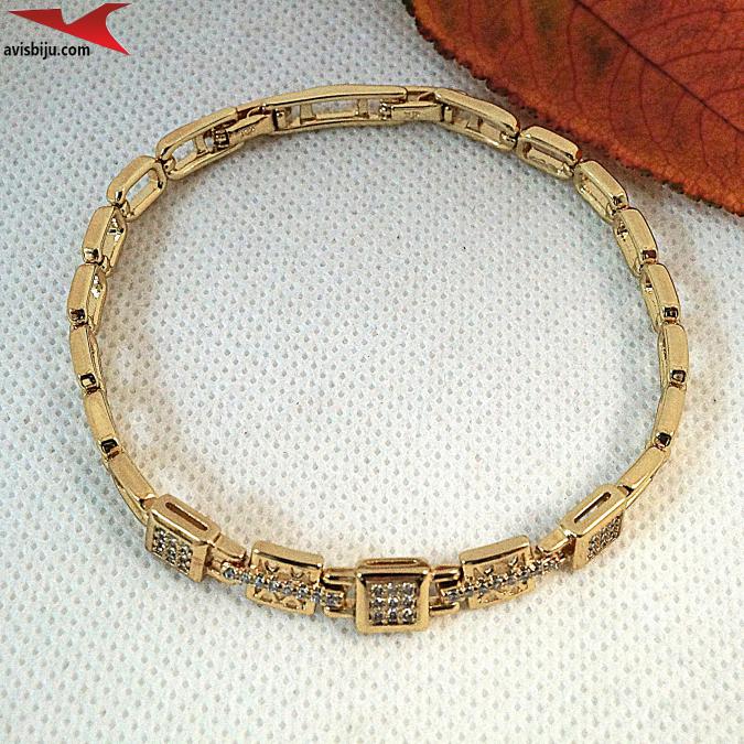 Гривна с 14К златно покритие и с цирконий