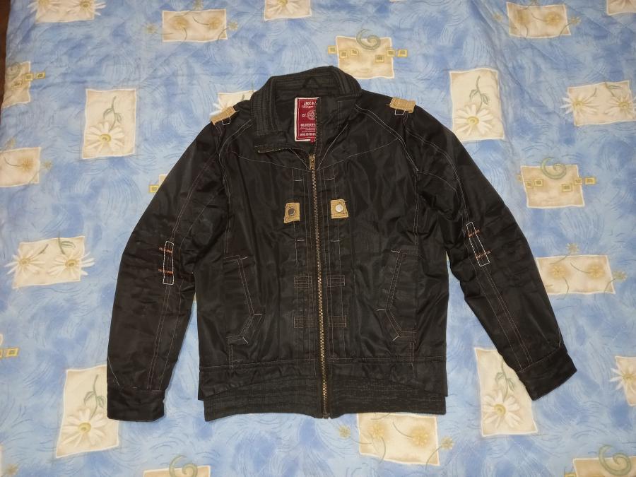 Яке Jack and Jones