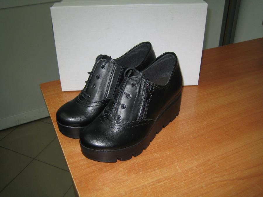 Намаление-дамски обувки м. 125 естествена кожа черни