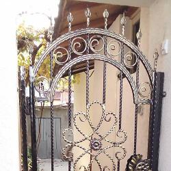 ковано желязо-порти, парапети